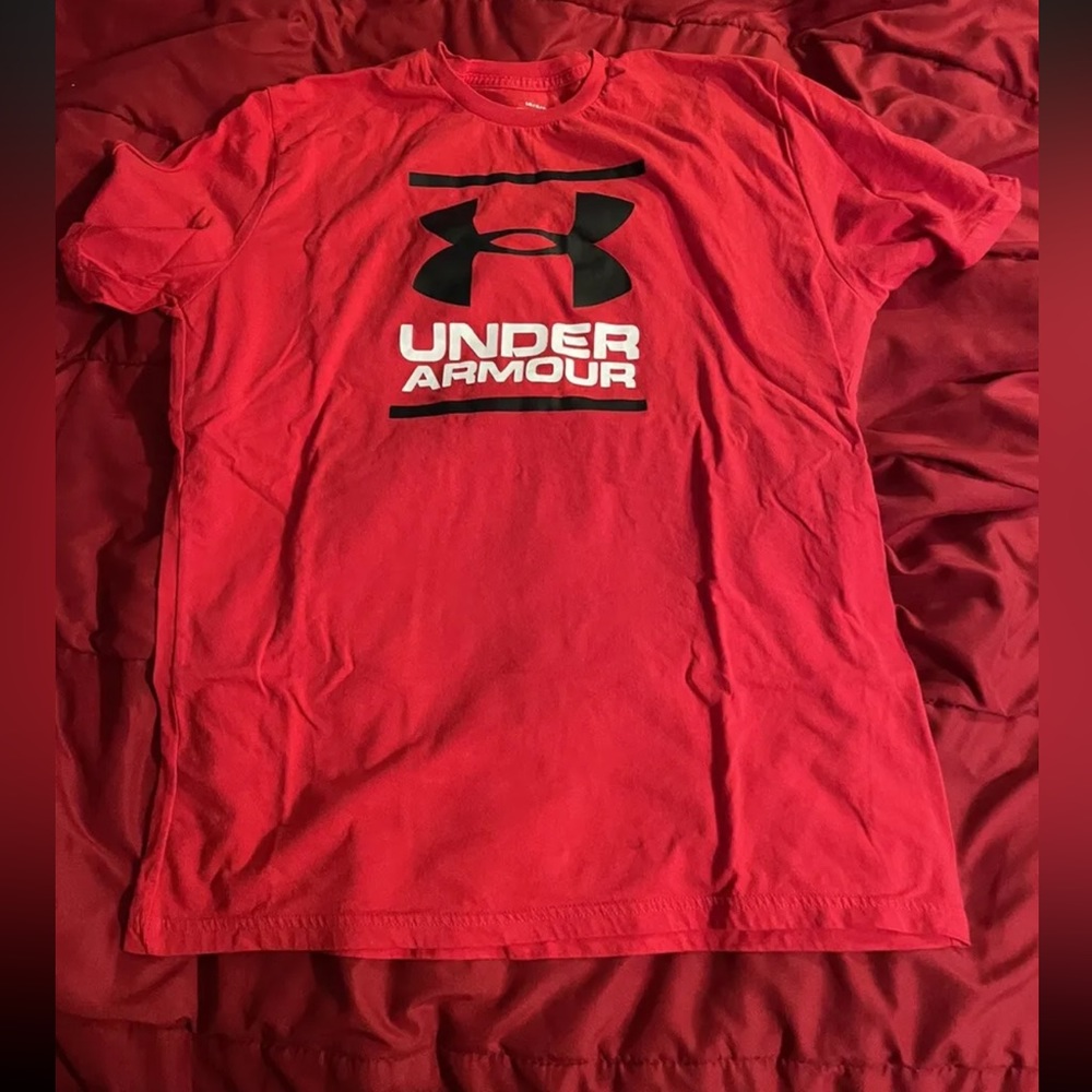 Under armour t shirt men large